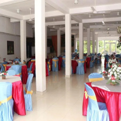 Tharusha White House Hotel thumbnail 12