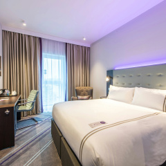 Premier Inn Hamburg St. Pauli - Bild 3
