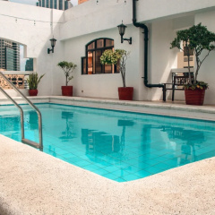 The Perla Hotel thumbnail 4