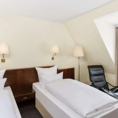 elaya hotel noerdlingen, Trademark by Wyndham - Bild 6