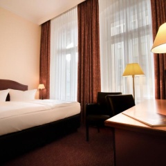 Akzent Am Goldenen Strauss - Bild 4