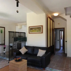 Sunny House Wifi thumbnail 1