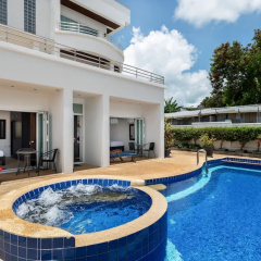 Sky Pool Villa thumbnail 10