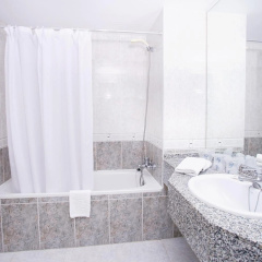 Hotel Kilimanjaro - Bild 9