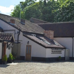 The Black Swan Inn thumbnail 1
