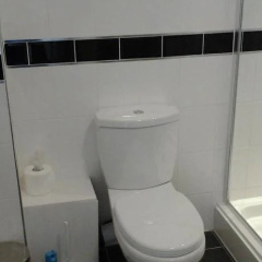 Surrey House Hotel thumbnail 10