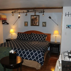 Yellowstone Motel - Adults Only thumbnail 5