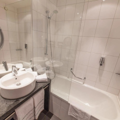 NOVINA HOTEL Tillypark - Bild 10