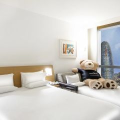 Novotel Barcelona City - Bild 4