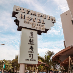 The Plymouth South Beach thumbnail 32