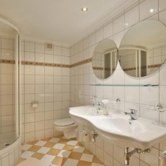 Ferienwohnungen-Gästehaus Altginzling - Bild 6