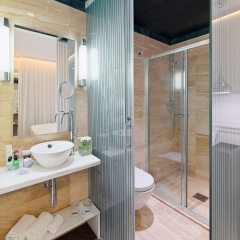H10 Universitat Hotel - Bild 27