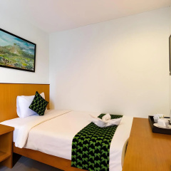Hadi Poetra Hotel thumbnail 3
