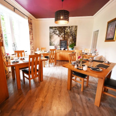 The Old Vicarage thumbnail 21