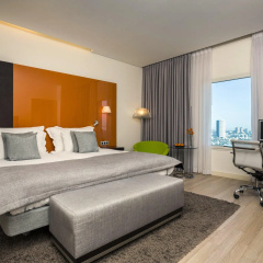 Crowne Plaza Tel Aviv City Center by IHG thumbnail 6