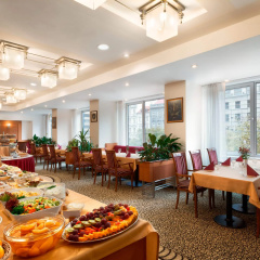 Ramada by Wyndham Prague City Centre - Bild 14