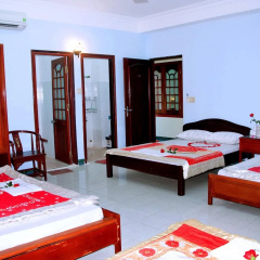 Queen3 Hotel thumbnail 4