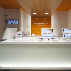 easyHotel Brussels City Centre - Bild 17
