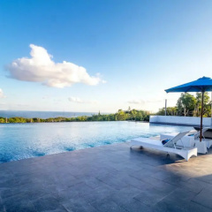 Surya Melasti Beach Villa - Bild 13