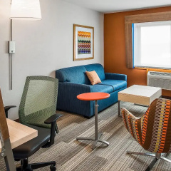 Holiday Inn Express & Suites Halifax-Bedford