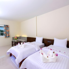 Suksompong Resort - Bild 6