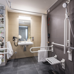 Holiday Inn - the niu, Brass Munich Olympiapark by IHG - Bild 8
