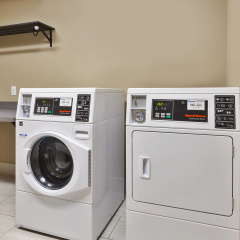 Holiday Inn Express & Suites Milan – Sandusky Area by IHG thumbnail 39