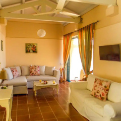 Manto On The Beach Apartments thumbnail 1