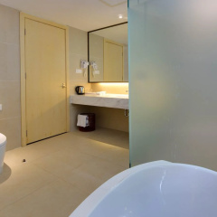 Xiamen Blue Peninsula Hotel thumbnail 8