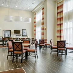 Hampton Inn Poplar Bluff thumbnail 35