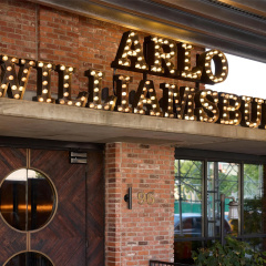Arlo Williamsburg - Bild 1
