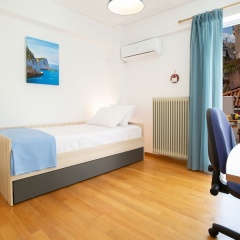 The Space Consists Of Living Room, Kitchen, 2 Bedrooms, 2 Big Independent Balcon - Bild 2