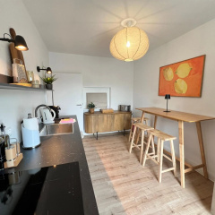 FLATLIGHT - Stylish apartment - Kitchen - Parking - Netflix - Bild 15