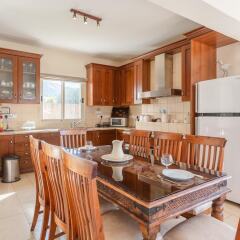 Отель Villa Seashore One Large Private Pool Walk to Beach Sea Views A C Wifi - 3150 Кипр, Аргака - отзывы, цены и фото номеров - забронировать отель Villa Seashore One Large Private Pool Walk to Beach Sea Views A C Wifi - 3150 онлайн фото 24