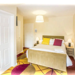 The Brown Horse Hotel thumbnail 1