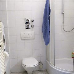 Charming, central, spacious apartment - Bild 7