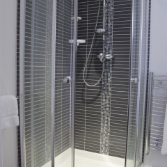 Lux Living Apartments - Marino Place thumbnail 9