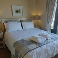 The Majestic Apartment thumbnail 2