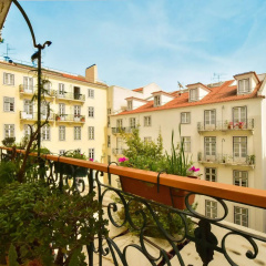 Lost Lisbon - Chiado thumbnail 14