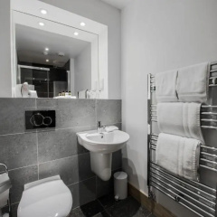 Seaview Hotel thumbnail 6