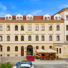 Bayerischer Hof Dresden - Bild 1