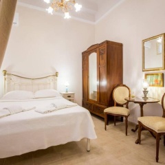 Neoclassical apartment with 2 bedrooms in Piraeus - Bild 3