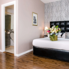Royal Hotel Cardiff by Belvilla thumbnail 7