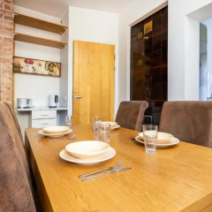 Tatari Apartment thumbnail 4