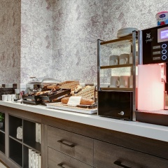 Vienna House Easy by Wyndham Hamburg - Bild 10