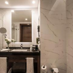 Delta Hotels By Marriott Istanbul Levent - Bild 8