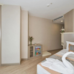 Marcello Hotel thumbnail 5