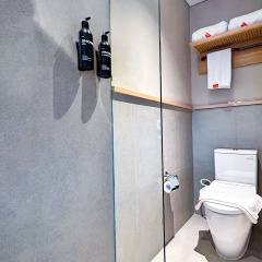HARRIS Hotel & Conventions Denpasar Bali - Bild 10