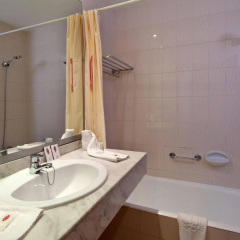 Hotel JS Yate - Bild 11