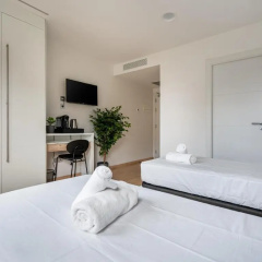 Limehome Barcelona Carrer de Fontcoberta - Bild 14
